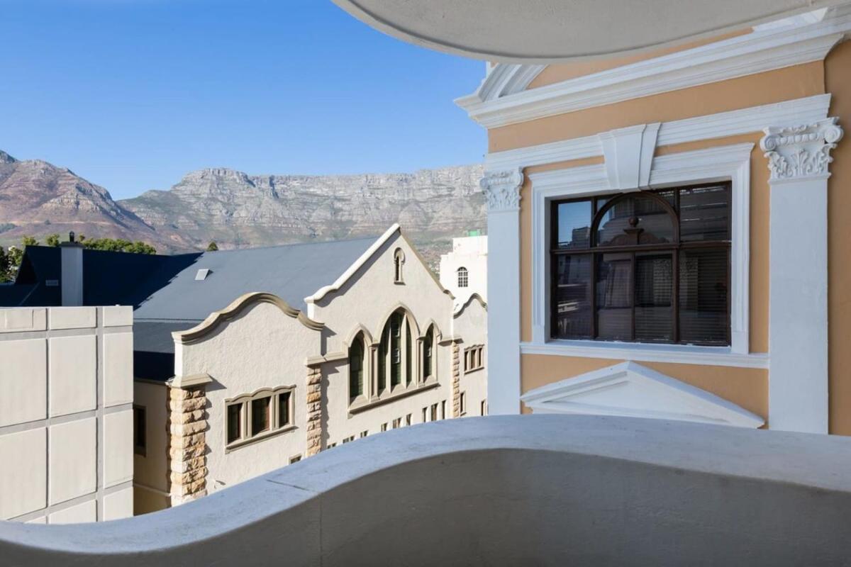 Luxurious With Stunning View Apartment Cape Town Exterior photo